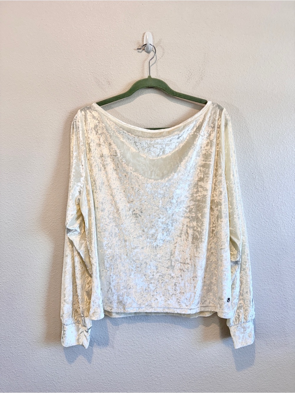Buffbunny Collection XL Ivory Crushed Velvet Top Ballet Off Shoulder Lounge K06